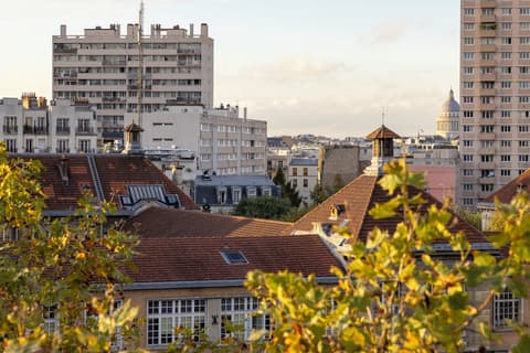 Jack's Hotel, Exterior