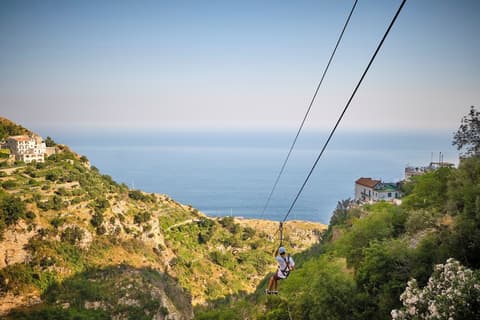 Albergo Diffuso Bacco Furore, Ziplining