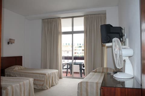 Residencial Greco, Room