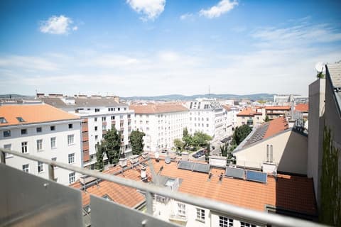 Korotan, Terrace/patio