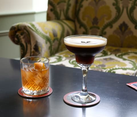 Killeen House Hotel, Bar (on property)