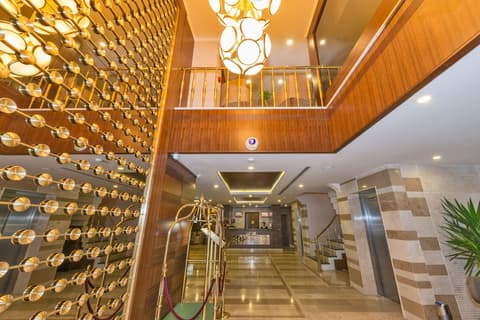 Bekdas Hotel Deluxe & Spa, Interior entrance