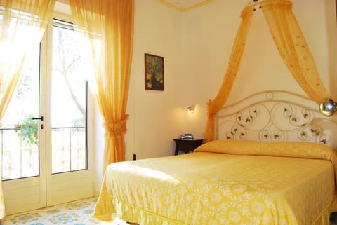 Nido degli Dei, Room