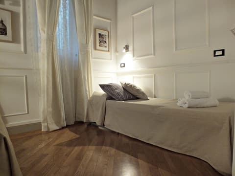 Domus Ester Roma, Room