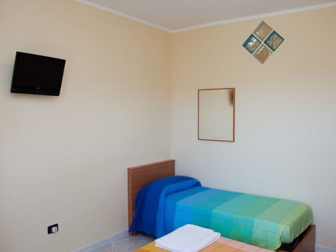 Barbieri, Room