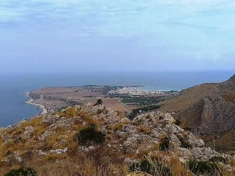 Hotel Sikania, Hiking