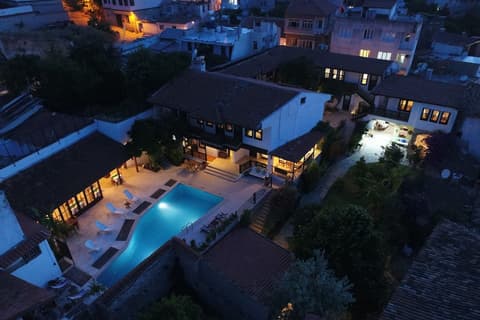 Villa Konak Hotel, Exterior