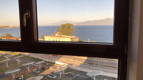 Hotel Continental, Beach/ocean view