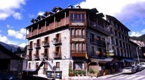 Hotel Pradas Ordesa, Exterior