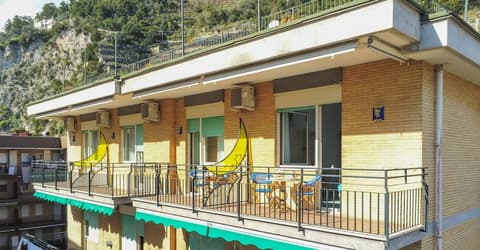 La Casa delle Stelle, Balcony