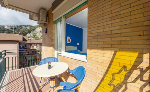 La Casa delle Stelle, Balcony