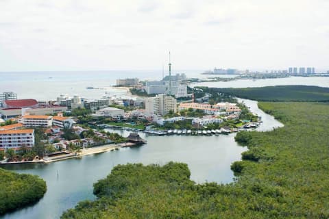 Hotel Sotavento & Yacht Club, Aerial view