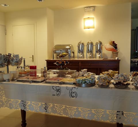 International Hotel Iseo, Breakfast area