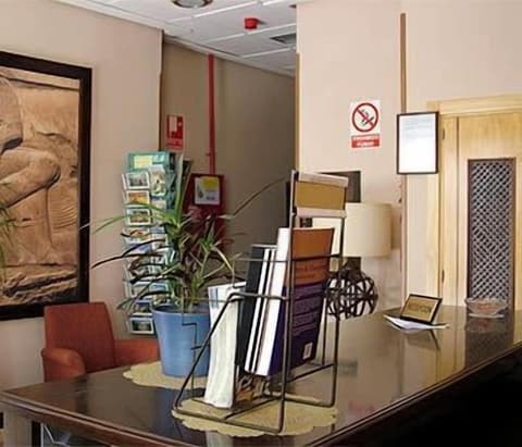 Hotel Molino, Reception