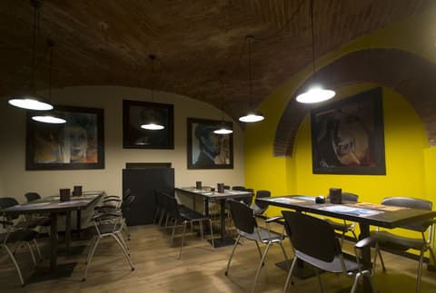 Hotel Continental, Breakfast area