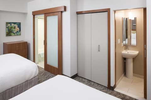 SpringHill Suites by Marriott Orlando at SeaWorld, Bathroom sink