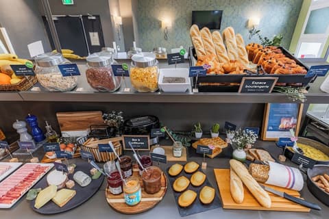 Appart'City Collection Paris Grande Bibliothèque, Breakfast buffet