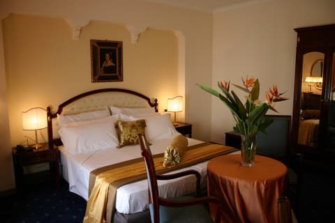 Grand Hotel Palace, Room