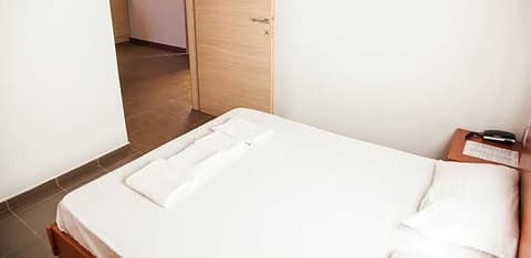 Elounda Sunrise Apartments, Room