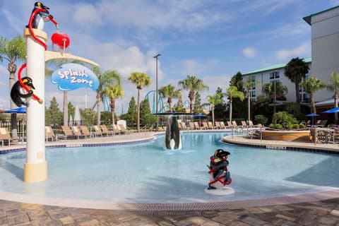 Fairfield Inn & Suites by Marriott Orlando at SeaWorld, Pool