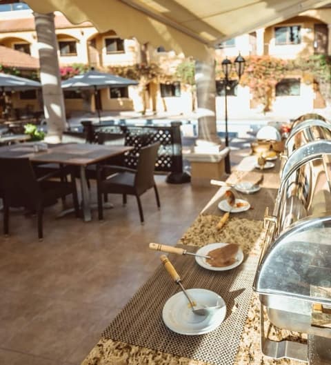 Hacienda Suites Loreto, Food court