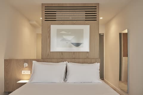 Radisson Resort Plaza Skiathos, Room