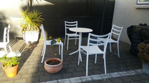 Six on Union, Terrace/patio