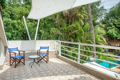 Hotel Santorini Express y Cabañas, Balcony