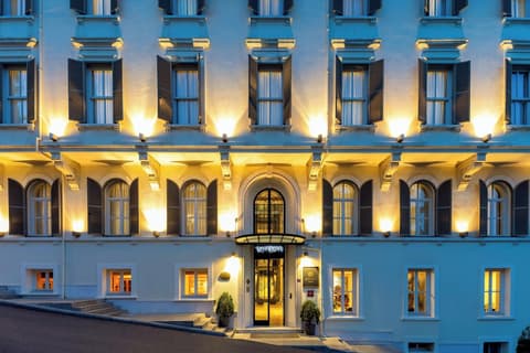 Tomtom Suites - Special Class, Front of property - evening/night