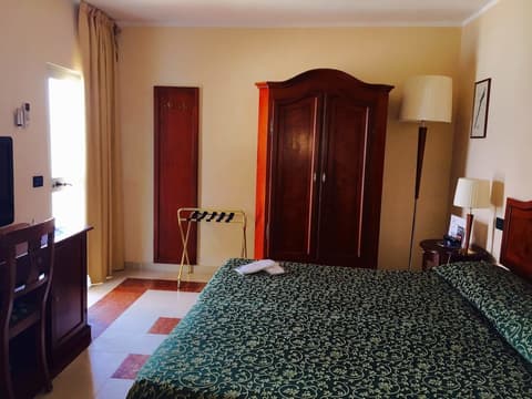 Villa Cappellina, Room