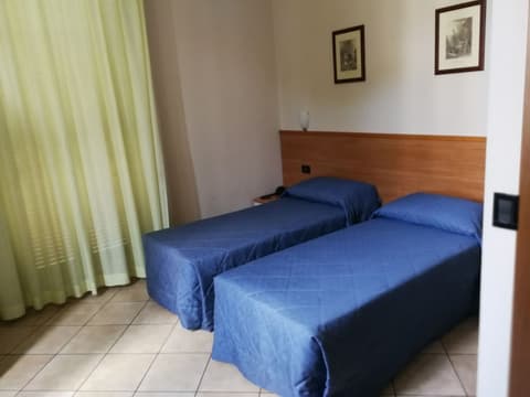 Hotel Salerno, Room