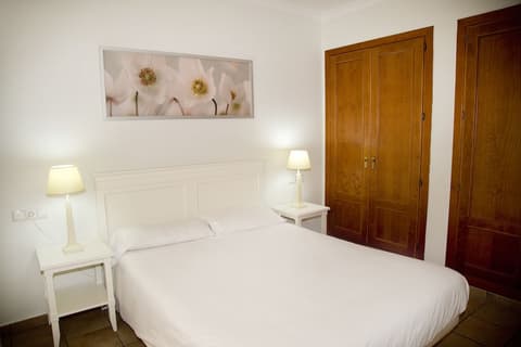 Apartamentos Vista Real, Room