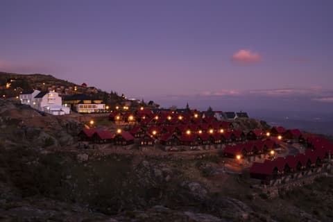 Luna Chalets da Montanha, Front of property - evening/night