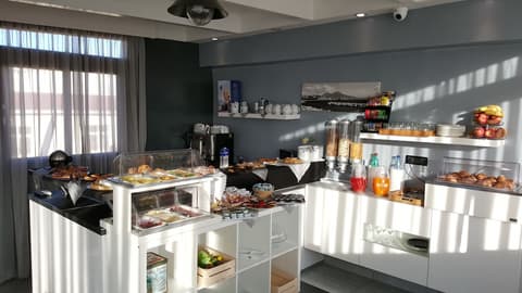 Fly Boutique Hotel, Buffet
