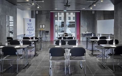 CABINN Metro Hotel, Meeting facility