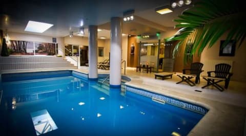 Cilene del Faro Suites & Spa, Indoor pool