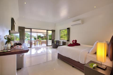 Crystal Bay Yacht Club, Room