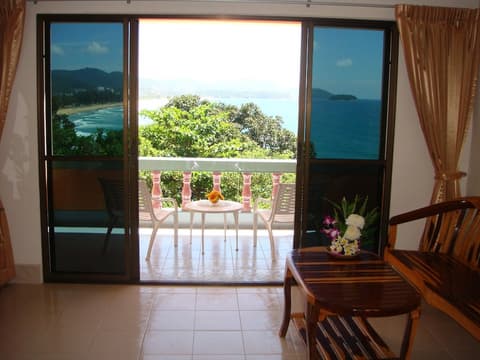 Baan Karon Hill Phuket Resort, Balcony