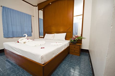 Diamond Cave Resort, Room