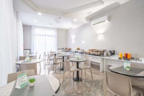 Hotel Donatello, Breakfast area