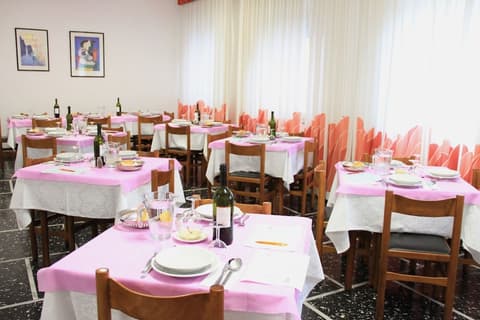 c-hotels International, Dining