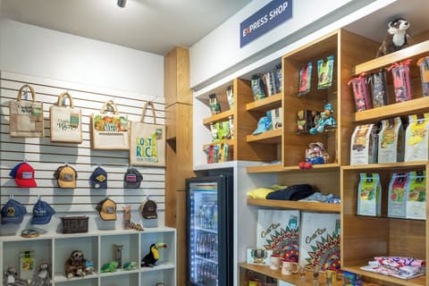 Holiday Inn Express San Jose Forum by IHG, Property amenity