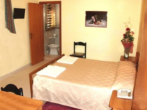 Cordial Hotel, Room