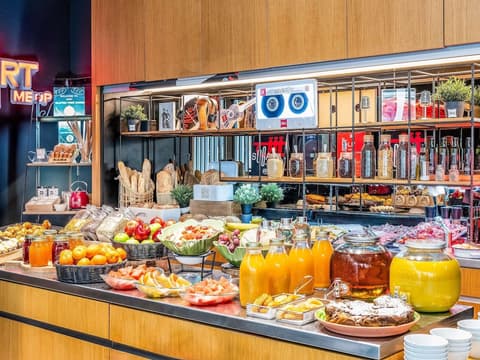 ibis Barcelona Glories 22, Breakfast area