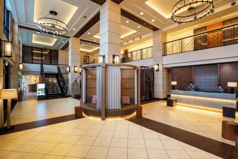 Kafuu Resort Fuchaku Condo Hotel, Lobby