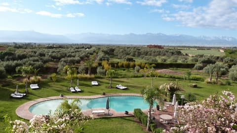 Riad Al Mendili Private Resort & Spa, Outdoor pool