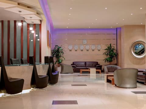 Anwar Al Madinah Mövenpick Hotel, Lobby