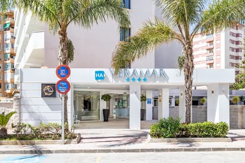 Aparthotel Veramar, Front of property