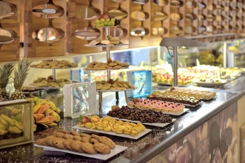 Iberostar Selection Praia do Forte - All Inclusive, Breakfast buffet