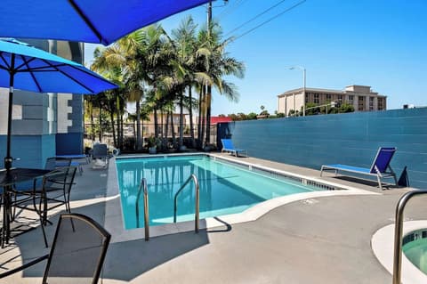 SureStay Hotel by Best Western Buena Park Anaheim, Pool